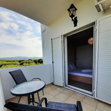 Castello * Kalyves Polygyrou